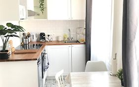 Cosy studio Paris La Défense